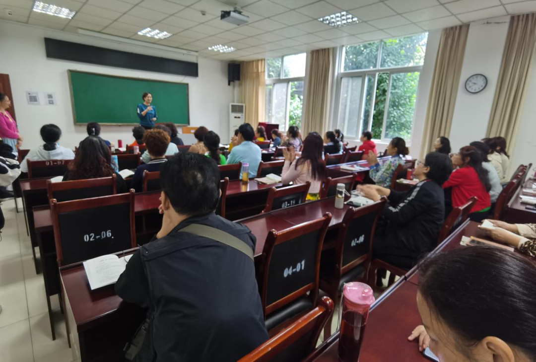 民政部“孺子牛奖”获得者新疆建设兵团王俊一行赴川考察剪影(图26)