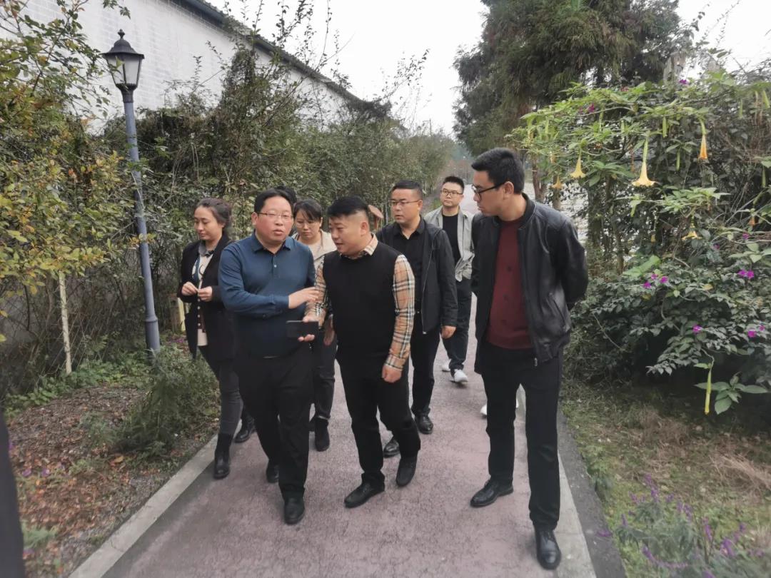 贵州省松桃县盘信镇领导一行赴朴泰康养集团考察侧记(图4)